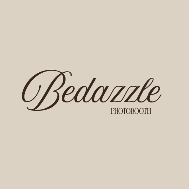 Bedazzle Bling Phạm Hồng Thái